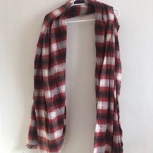 Red white black scarf